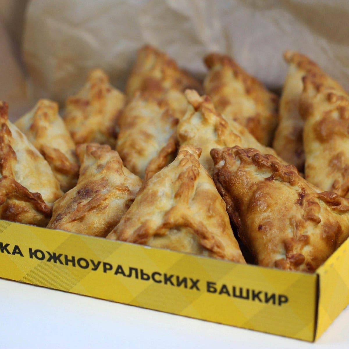 Эчпочмаки с курицей на мацони, 12 шт